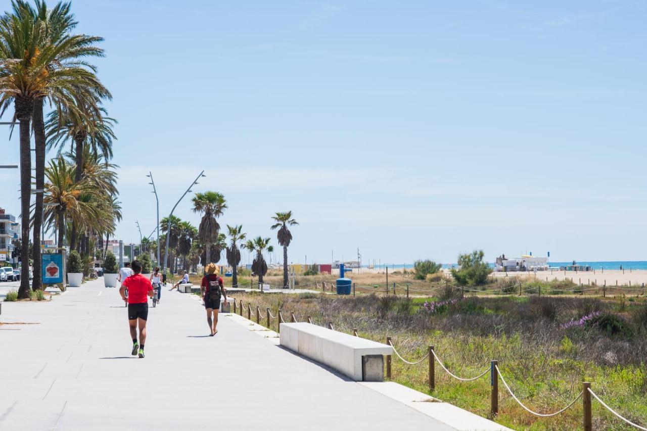 Beach Apartment IV Coeur De Plage Castelldefels Esterno foto
